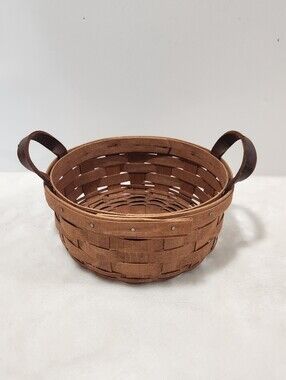 Longaberger Vintage VTG Handwoven Round Button Basket